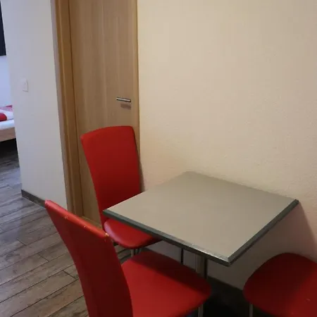 Apartment Modern Spielmatte *