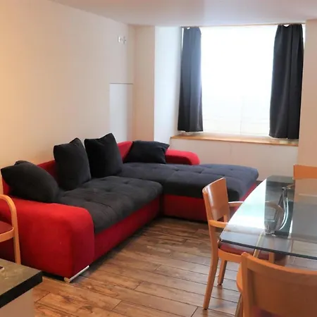 Apartment Modern Spielmatte *